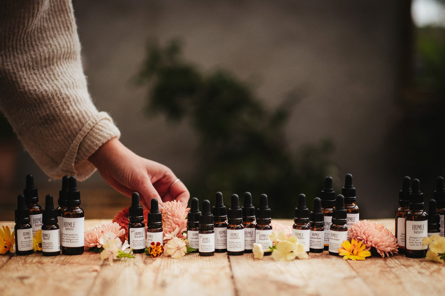 KAMPANJ: HUMLE Ansiktsolja Naturell 10 ml. Köp 8, få 10!